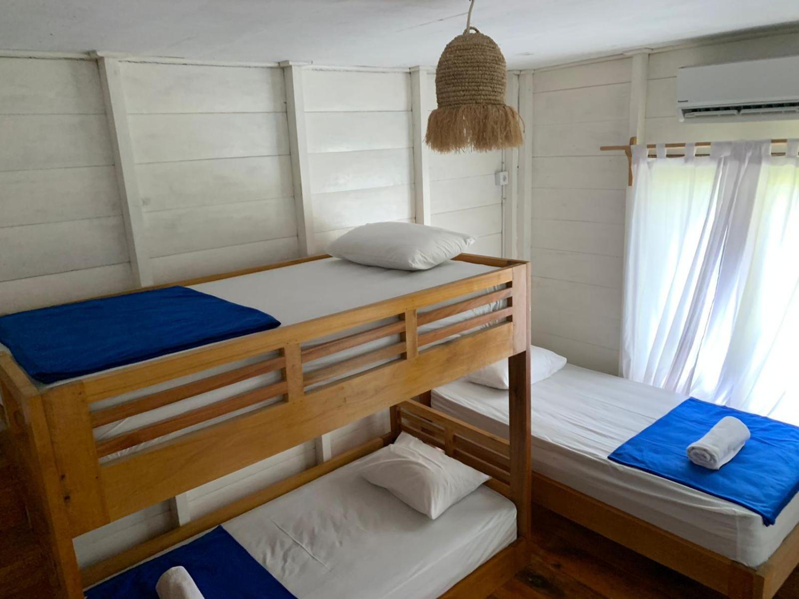 Crow'S Nest Hotel Tua Pejat Екстериор снимка